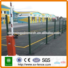 Chine fournisseur Peach Type soudé Wire Mesh Fence Designs